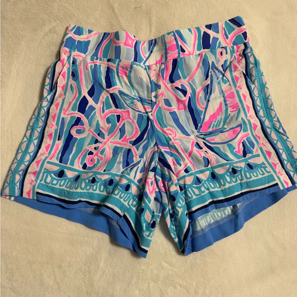 Lilly Pulitzer shorts size xs